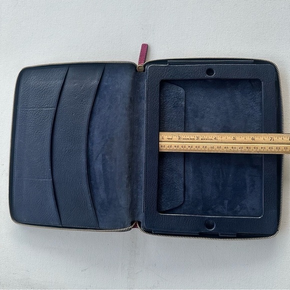 SMYTHSON Leather iPad Case 9.7” Fuschia Goatskin Zip Closure - Picture 11 of 13